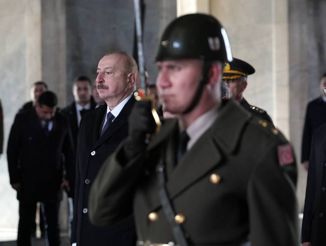 Azerbaycan Cumhurbaşkanı Aliyev Anıtkabir'de 22